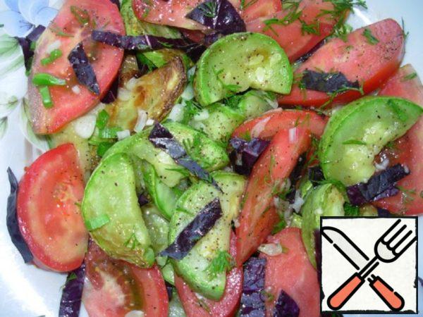 Salad with Tomatoes and baked Zucchini Recipe