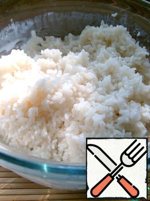 We need boiled rice.