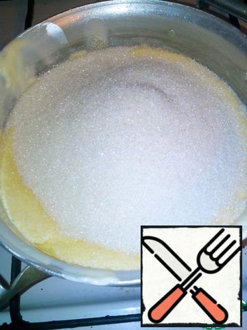 Add sugar and gradually stir.
