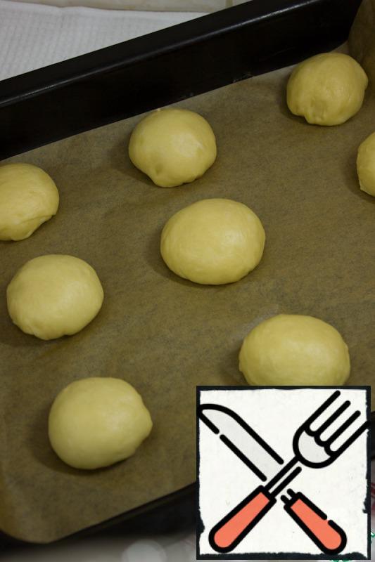 From dough to form balls the size of a tangerine or about 50 g.