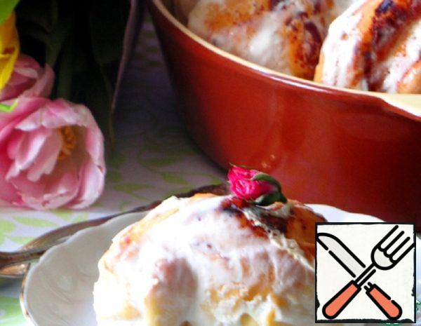 Cheese Cakes "Roses" in Sour Cream Filling Recipe