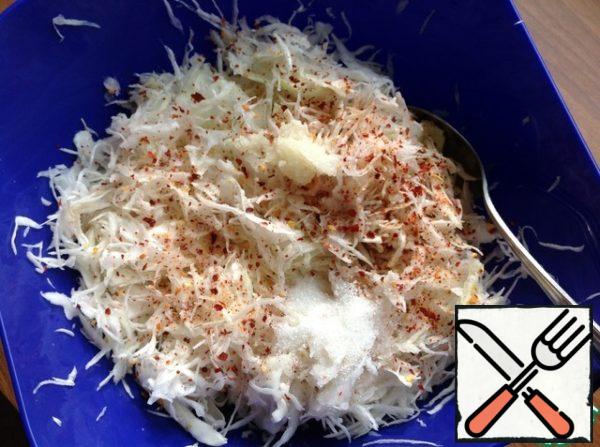Add pepper, salt, sugar, soy sauce and garlic passed through a press.
