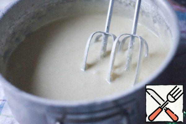 Beat with a mixer into a homogeneous dough.
