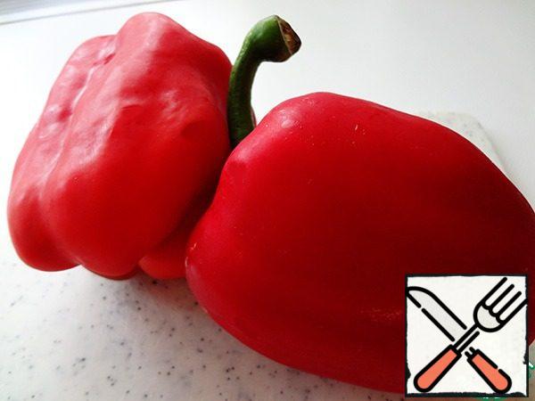 My pepper, wipe dry and without cleaning, send in the oven for 20-25 minutes at 180 degrees. Do not cover, the peel will turn black in places.