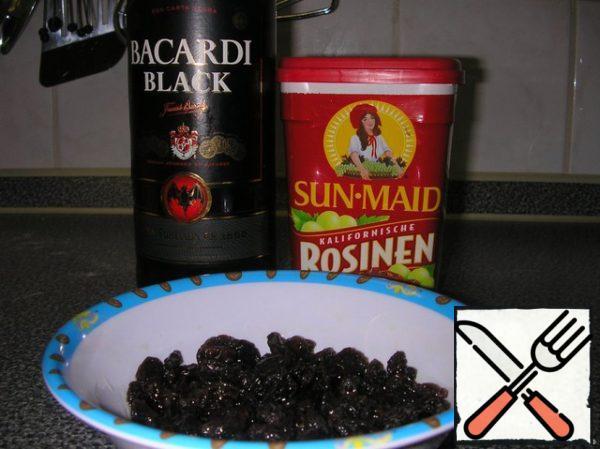 Soak the raisins in a small amount of rum. I had a "Bacardi".