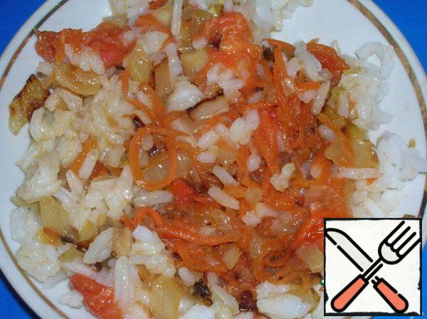 Stewed vegetables mixed with rice.
