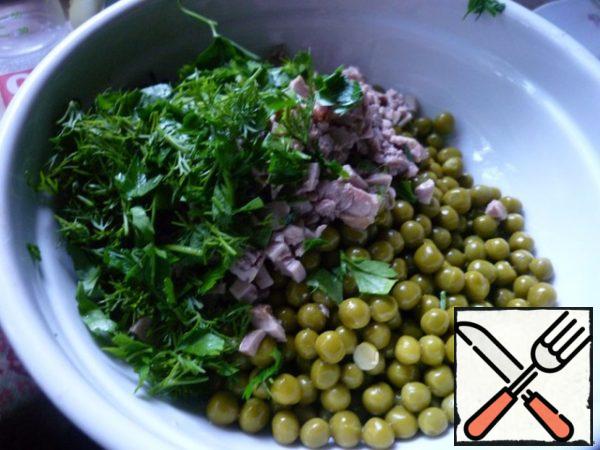 Add finely chopped greens.

