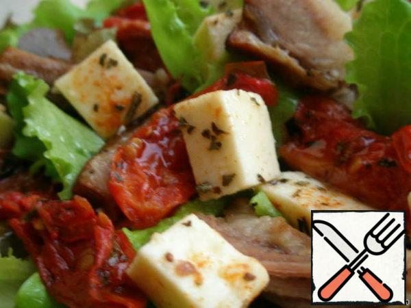 If you don't like pine nuts, you don't have to add them.
Sprinkle the salad with sesame seeds or walnuts.
