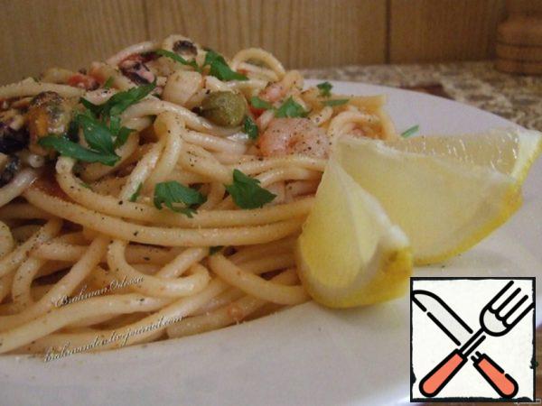 Bucatini with Seafood in an Envelope Recipe