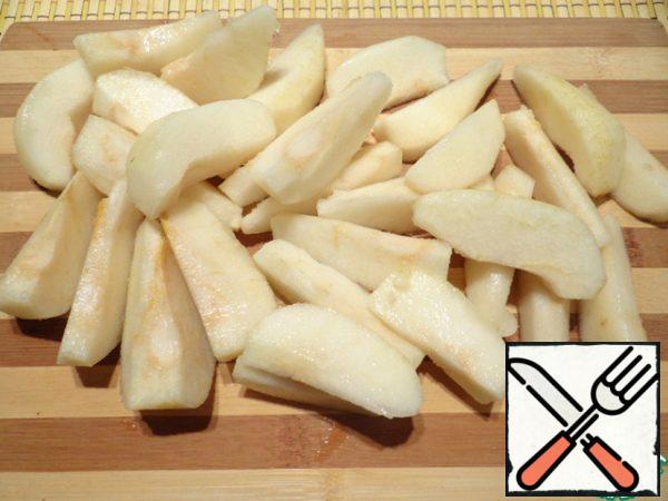 Pears wash, peel, core, and cut each lengthwise into 8 pieces.