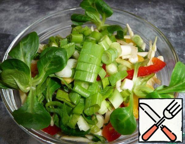 Cabbage Salad with Bulgarian Pepper Recipe