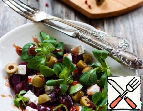 Beet salad with Raspberry Sauce Recipe