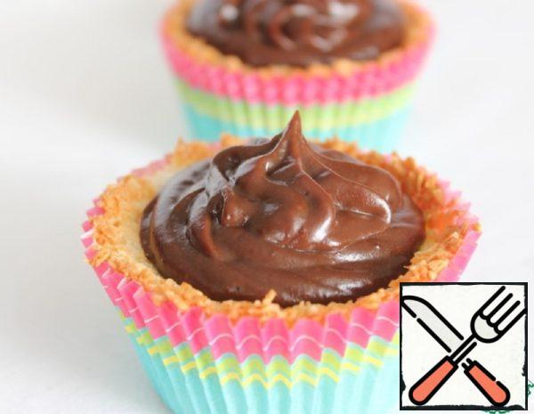Chocolate Pudding in Coconut Baskets Recipe