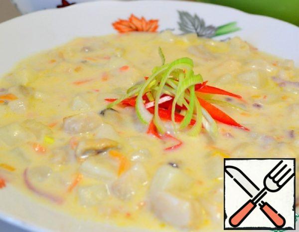 Thick Creamy Soup of Assorted Fish and Seafood Recipe