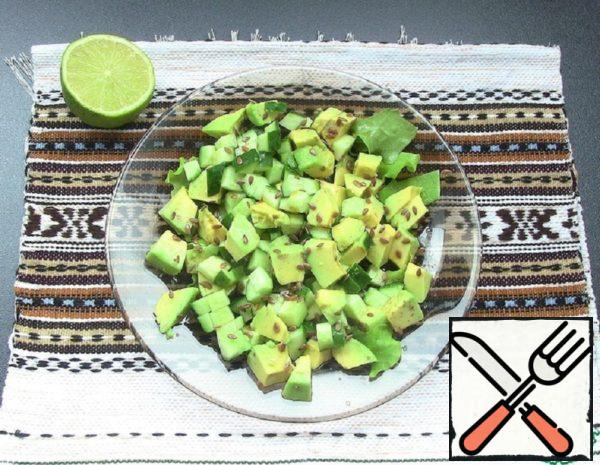 Salad with Avocado and Soy Sauce Recipe
