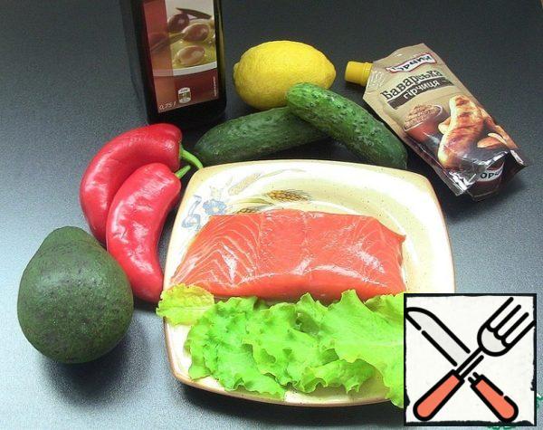 Ingredients that we will need for the salad.
