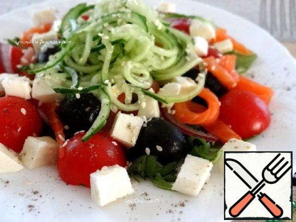 Salad with Mozzarella, Vegetables and Trout Recipe