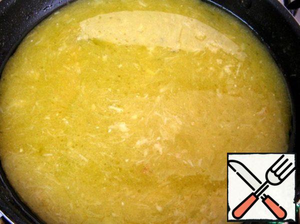 There's some delicious sauce left in the pan. You can beat it up a little more using a fork or strainer if it's not quite homogeneous.
