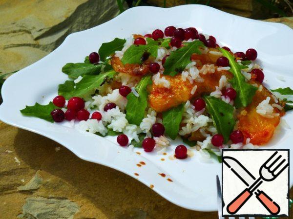 Assemble the salad and season with balsamic vinegar.