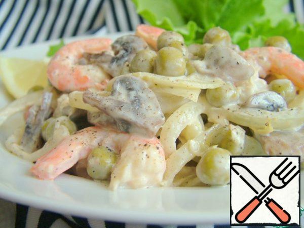 Season the cooled ingredients with the sauce and mix well.