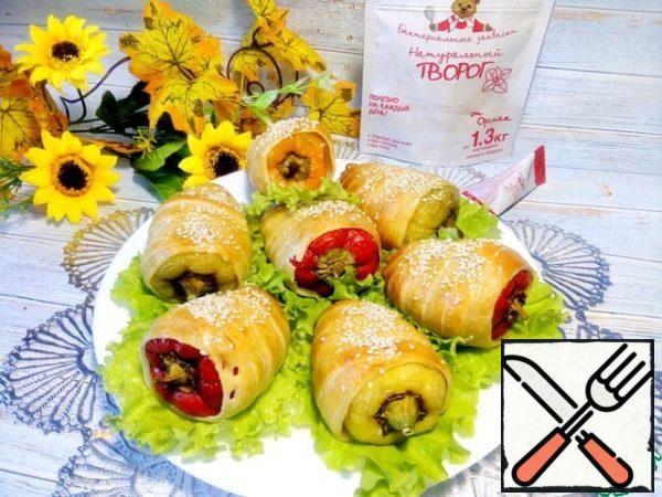 Place the peppers on a serving plate and serve. You can do it whole, without slicing, or you can cut it into rings.
It's amazing. Be sure to try it. May there always be a holiday in your home!