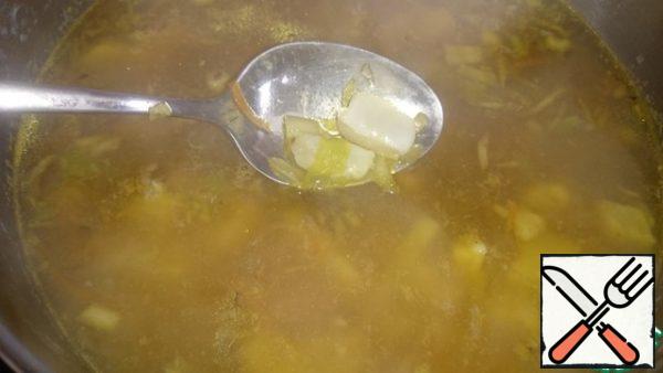 Add the fish fillets and cook for about 5 minutes until boiling.
