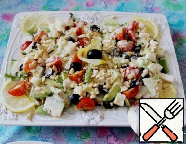 Vegetable Salad with Avocado and Cheese Feta Recipe