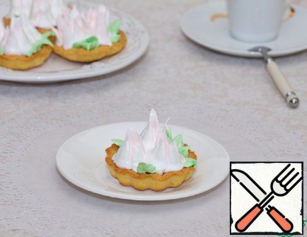 Baskets with Egg Whites Custard Recipe