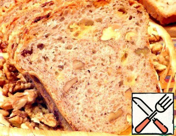 Wheat Bread with Cheese and Nuts Recipe