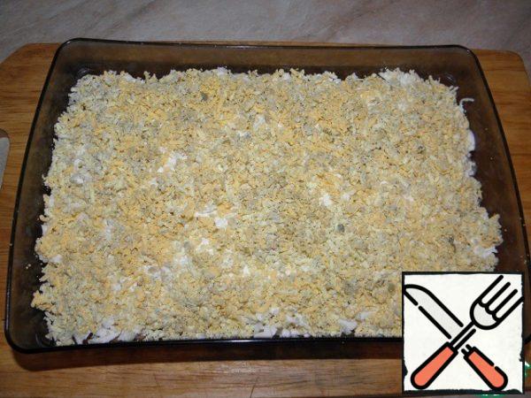 And the top layer is crushed egg yolk.
