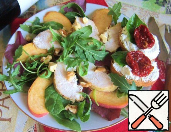 Salad with Chicken and Peaches in Italian style Recipe