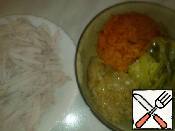 Mix all the ingredients and season with mayonnaise.