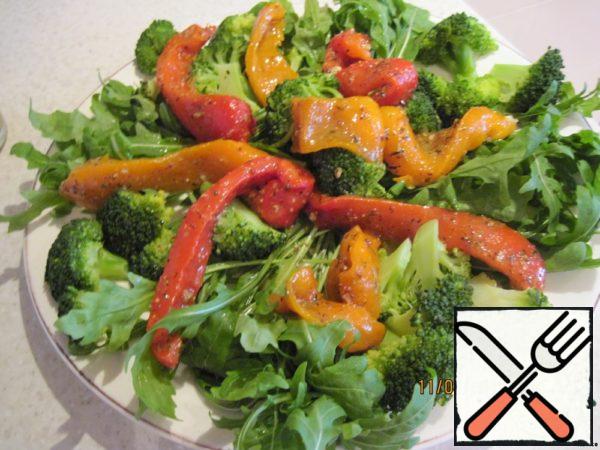 Sprinkle with pickled pepper on top.
