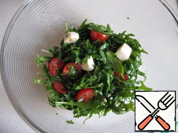 Mix all the ingredients and mix gently.