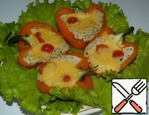 Baked Pepper Stuffed with Mozzarella and Crab Sticks Recipe