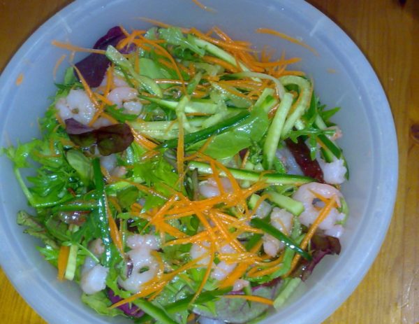 Salad with Shrimp, Carrots and Cucumber Recipe