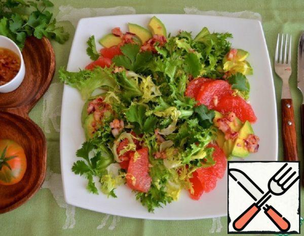 Salad with Grapefruit and Avocado Recipe