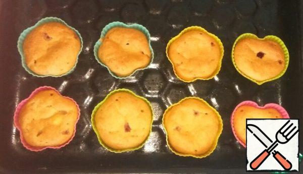 Bake in a preheated 190 degree oven for about 20 minutes until golden brown.
