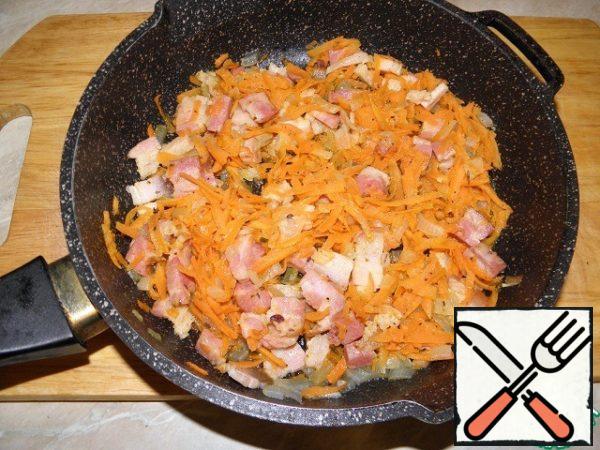 Fry until soft) The casserole is ready.
