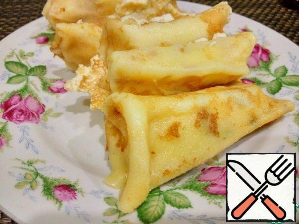 Pancakes with cottage cheese are ready! Enjoy your tea!