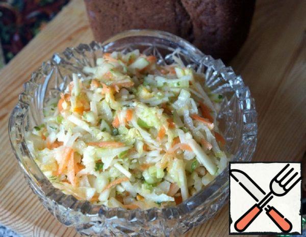 Salad with Celery and Radish Daikon Recipe