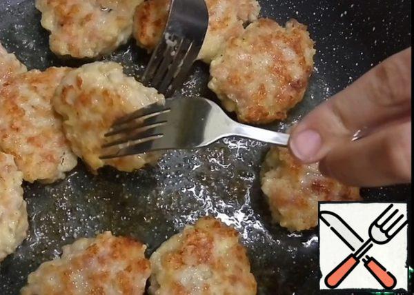 Fry on both sides until golden brown.