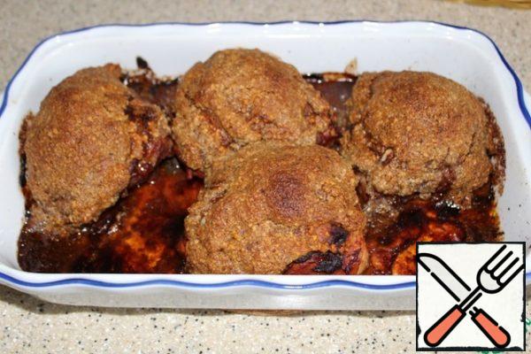 That's it, it turned out an appetizing crispy nut crust and tender chicken meat under it.
