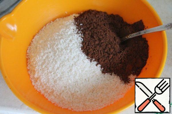 Mix coconut, cocoa powder, vanilla and salt.