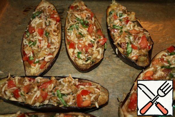 Fill the eggplant boats and bake at the pace.200 degrees for another 20 minutes.