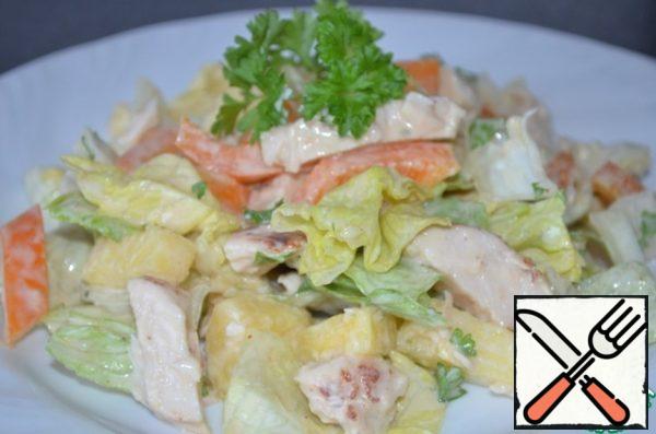 Or you can just mix everything with the sauce and put it in a salad bowl. I like it better that way. The next day, it is better not to leave the salad.
This time I have prepared a large portion, for the whole crowd! The recipe specifies the initial amount of ingredients.