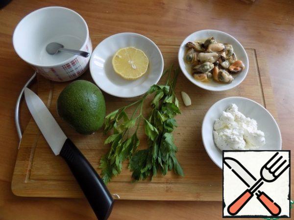 Prepare everything that will be useful for spreads.
