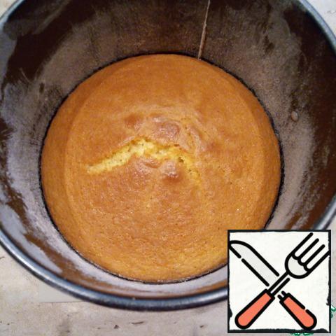 To check, the skewer will be a little pancake, with no sticking of raw dough.
Biscuit rises well, but the high "cap" will not.
