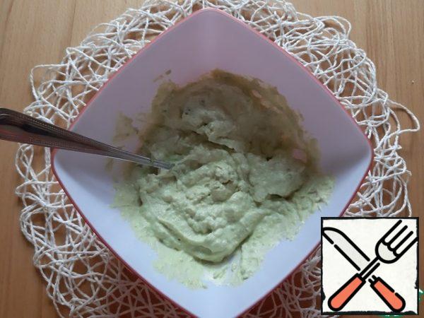 Mix avocado and cream cheese, mix (or puree in a blender), add salt and pepper to taste.
Very tasty with a slice of loaf or toast.