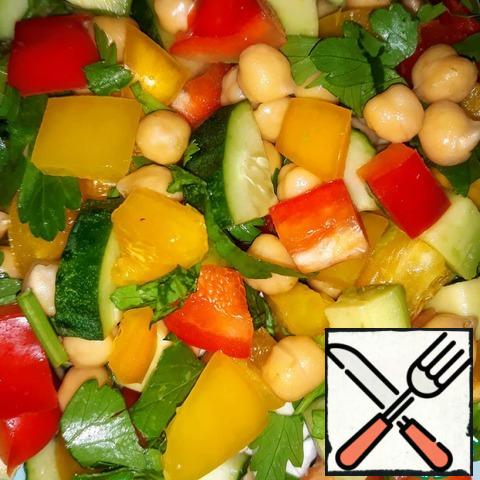 After cooking the chickpeas, mix all the ingredients. You can add salt, favorite spices, sunflower oil (as you like). Tasty, healthy, not boring and nutritious dish is ready.  The output of 4 portions of 360 grams. In one 323.4 calories, 14.2 proteins, 10.7 fats, 42.8 carbohydrates.
It turned out incredibly tasty and nutritious. Yes, and pleases the eye with bright colors. Bon appetit!